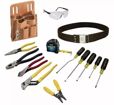 14-Piece Electrician Tool Set